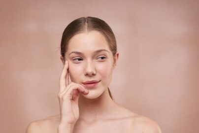 Die besten Anti-Aging Nahrungsergänzungsmittel für jüngere Haut